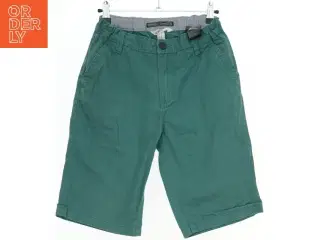 Grønne shorts fra H&M (str. 164)