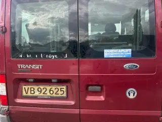 Ford Transit 300S Kombi 2,2 TDCi 85 9prs