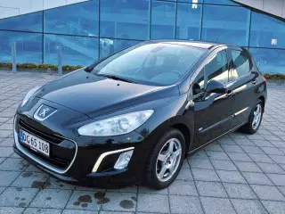 Peugeot 308 plus pæn og velholdt økonomisk partike