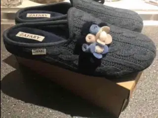 NYE!! søde hjemmesko str. 41