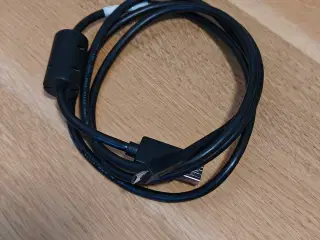 1.5 m. Sort USB kabel.