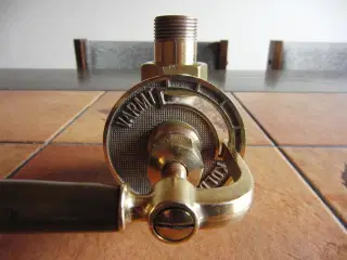 Gamle radiatorventiler.