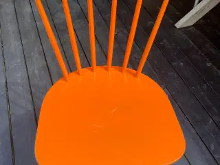 Flot orange FDB-stol 