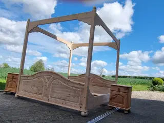Romantisk fin himmelseng 