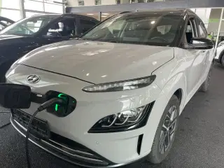 Hyundai Kona 39 EV Trend