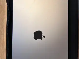 MacBook Air 13 