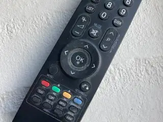 LG  TV  Str. 32"  Incl. manual   