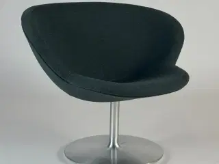 +Halle | Capri Swivel Loungestol (Kvadrat Rewool 987)