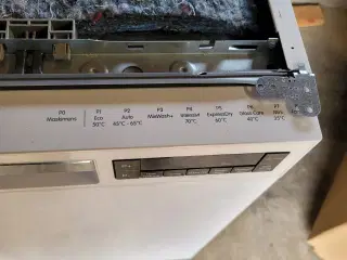 45 cm. Blomberg opvaskemaskine 
