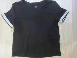 Str. 146/152, næsten ny sort t-shirt