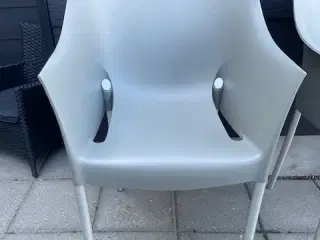Kartell stole