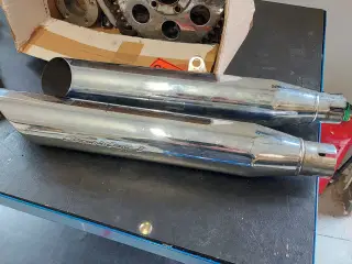 Screaming Eagle potter