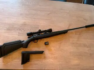 Ruger cal22. Salonriffel med lyddæmper 
