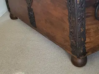 Sofa/dragkiste  