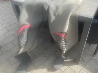 Vaders, Neopren.