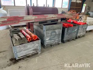 Trafik kegler og udstyr 4 paller