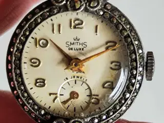 Smiths de Luxe - Ældre Dameur 