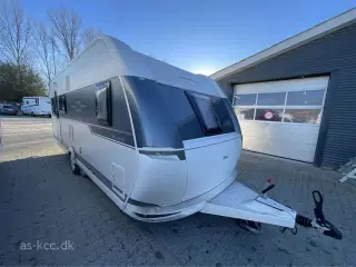 2017 - Hobby De Luxe 560 KMFe   Hobby De Luxe 560 KMFE årg. 2017 incl. 6 sovepladser, 6 siddepladser, Nyt Isabella Commodore Dawn 2024, mover, Eclipse12v tv, Sun Blue med stænger