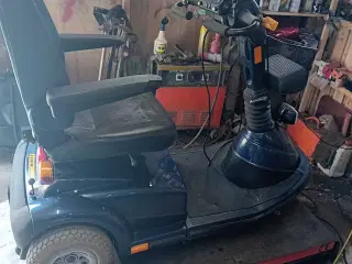 Luna pride 3 hjulet Scooter 