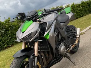 Kawasaki Z1000