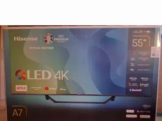 55" QLED TV, Hisense 55A7KQ