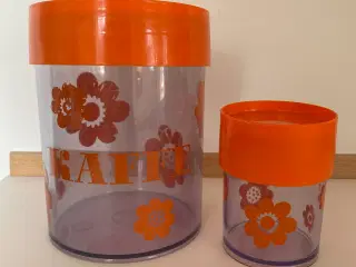 Retro plast opbevaring