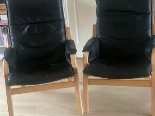 2 Stouby lænestole med sort skind hynde