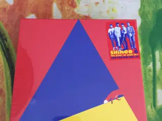 K-POP ; bts, shinee