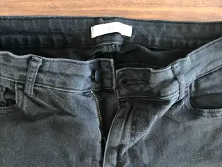 Højtaljede bukser med stretch, str L