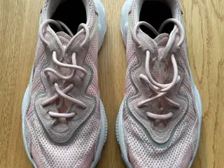 Adidas Ozweego sneakers