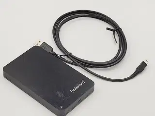 ⭐️: Intenso 1 TB Ekstern Harddisk (2,5")