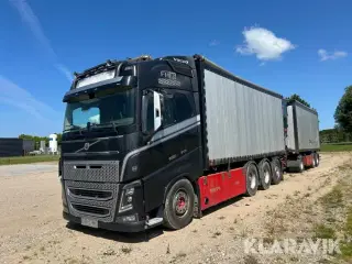 Lastbil med fliskasse & kævlevogn Volvo FH 750
