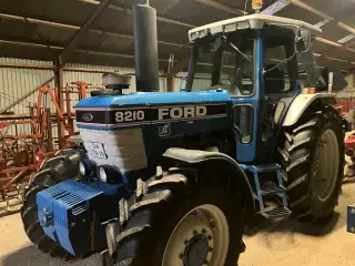 Ford 8210 Force II kun 3600t Enejers!