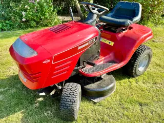 Jonsered LT12 havetraktor