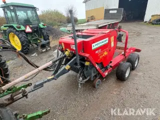 Combi rundballepresser med wrapper Pöttinger MB60