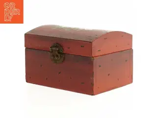 Firkantet trææske med blomsterdekoration (str. 14,5 x 10 x 9 cm)