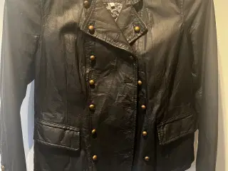 Læderjakke sort str 38/40