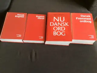Ordbøger, 1 stk 25 kr alle 4 for 75 kr