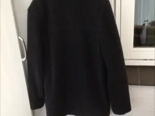 Frakke i sort. Str. m