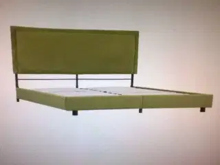 Nyt Sengestel med gavl 180x200 cm grøn (priskup)