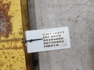 New Holland 8070 Mellem plade 80394660