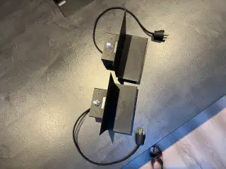 Natbordslamper med telefonhylde og USB stik.