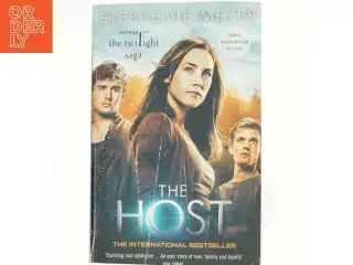 The host : a novel af Stephenie Meyer (Bog)