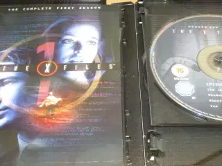 THE X-FILES. BOX. 1. sæson komplet.