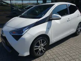 Toyota Aygo 1,0 VVT-i x-pose