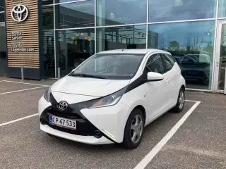 Toyota AYGO X-Play1.0.benzin