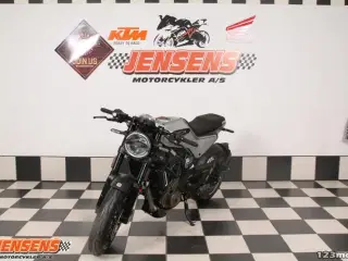 Husqvarna Vitpilen 401