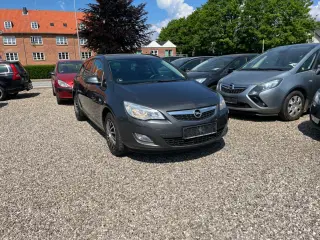 Opel Astra 1,4 T 140 Sport Sports Tourer eco