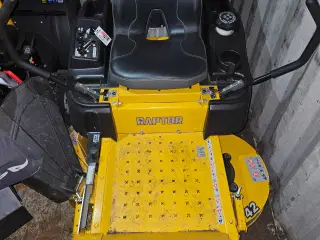 Hustler Raptor Zeroturn 