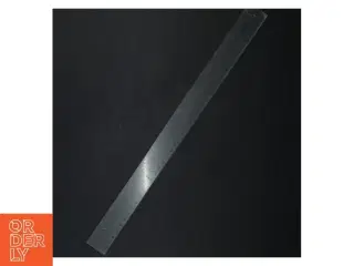 Linial (str. 41,5 cm)